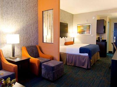 Holiday Inn Express Hotel & Suites Knoxville By Ihg Eksteriør bilde